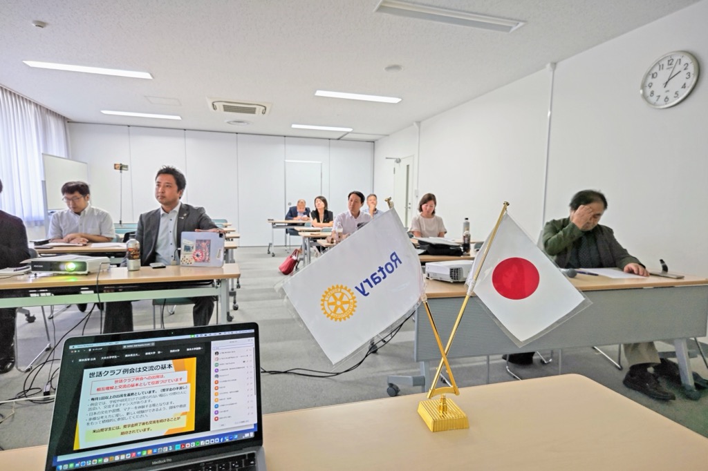 次年度奨学生選考に向けた学校説明会を開催