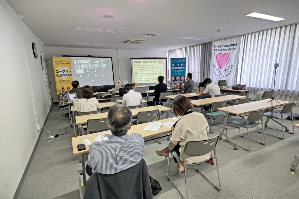 次年度奨学生選考に向けた学校説明会を開催